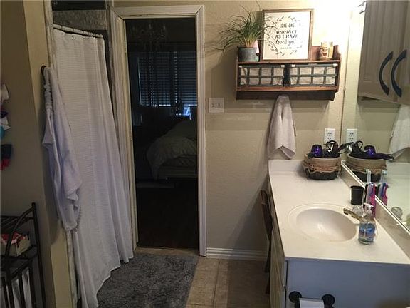 5th image of 4224 Maryanne Pl