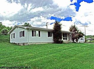 17 Kelly Rd, Morgantown, WV 26508