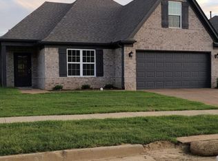 1235 McMillan Rd, Southaven, MS 38671