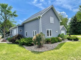 200 South St, Clements, MN 56224