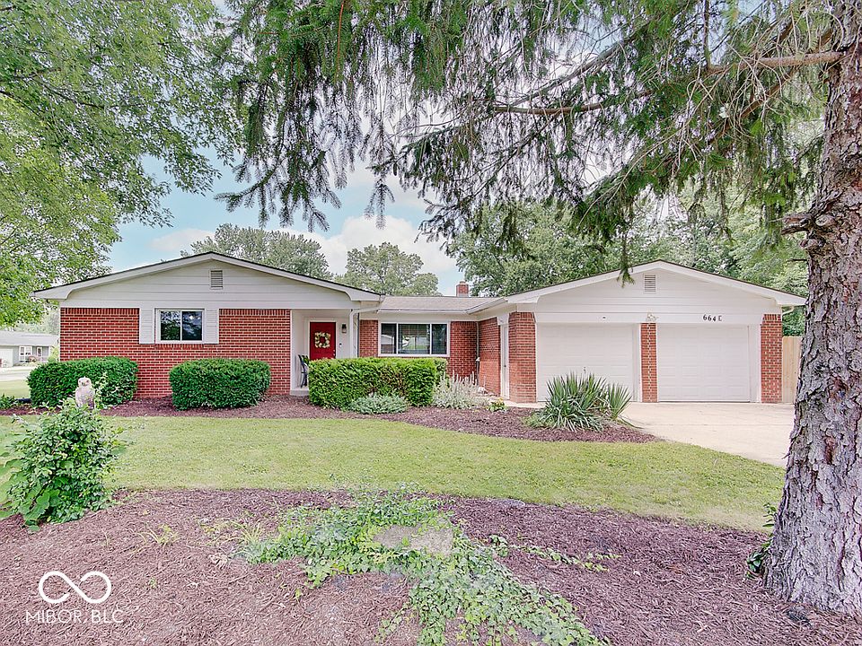 1st image of 664 E Russell Lake Dr