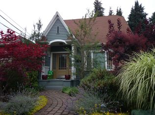 5835 McKinley Pl N, Seattle, WA 98103