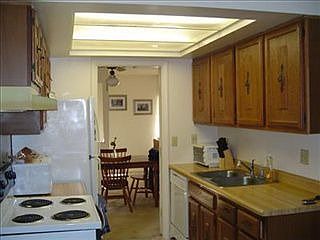 2nd image of 851 Woodview Ct