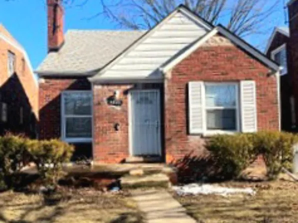 9846 Balfour Rd, Detroit, MI 48224