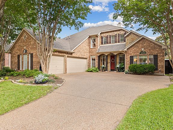 3rd image of 6909 Silver Oak Ct