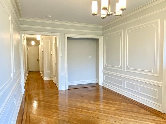5th image of 73 Eastern Pkwy #B6