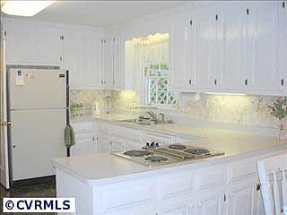 2nd image of 1704 Downing Ct