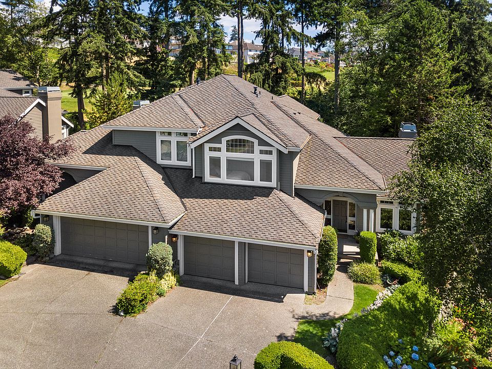 Beautiful Buchan townhome.  