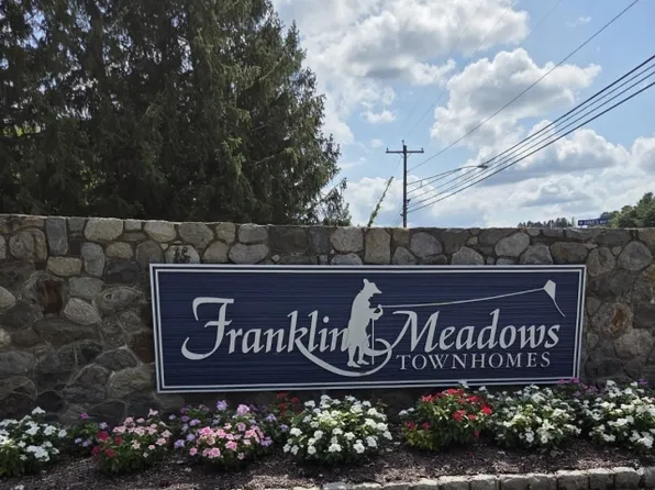 34 Ben Franklin Dr, Franklin Boro, NJ 07416