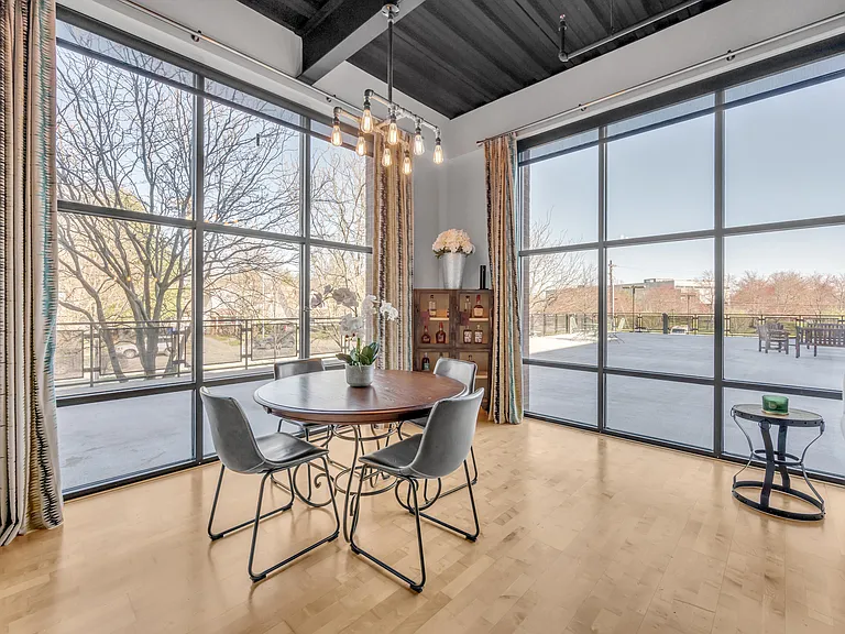 350 E Short St #209 — Photo 34