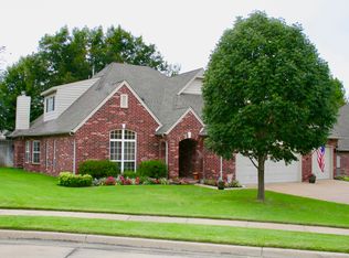 604 S 72nd St, Broken Arrow, OK 74014