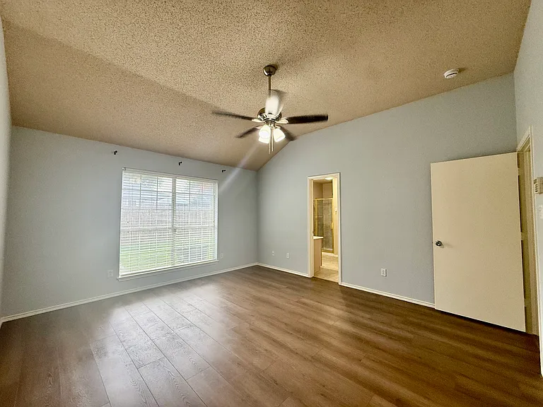 6909 Kara Pl — Photo 7
