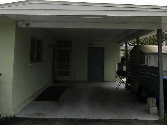 4th image of 311 Parkdale Dr