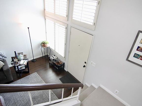 5th image of 170 N Sierra Bonita Ave APT 9