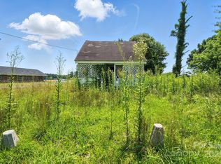 603 Suggs St, Beulaville, NC 28518