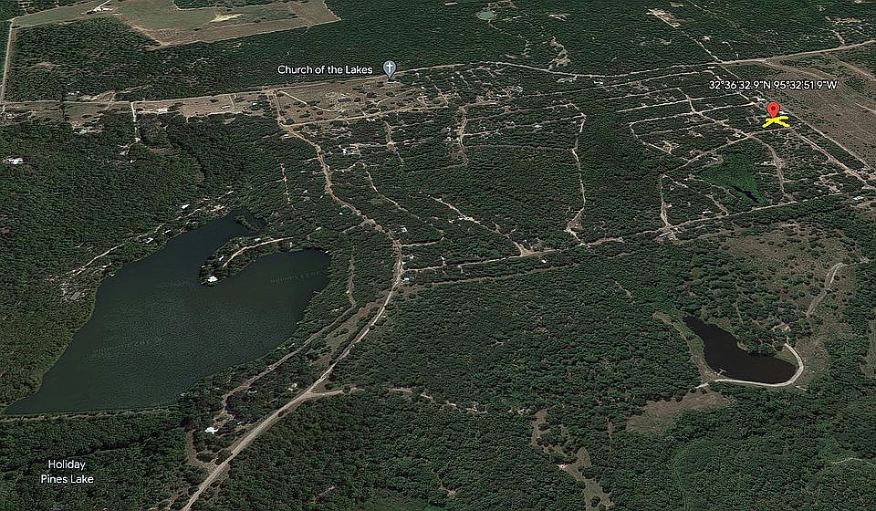 1st image of 22705 Lakeway Dr