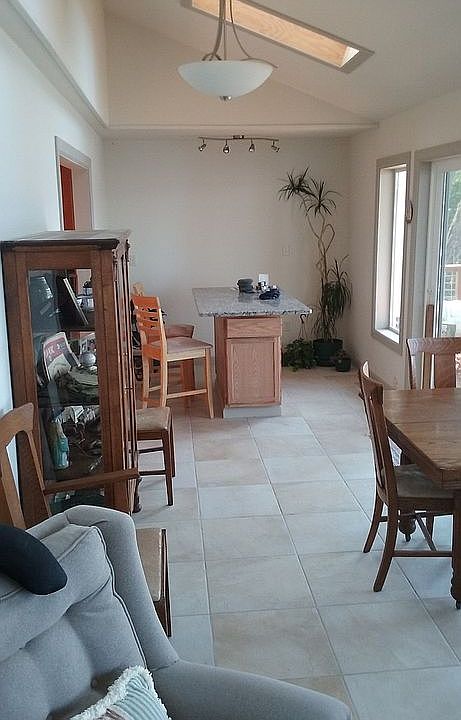 2nd image of 5034 Sunset Dr NW
