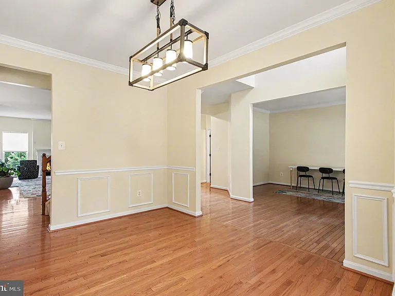 15812 Ibsen Pl — Photo 6
