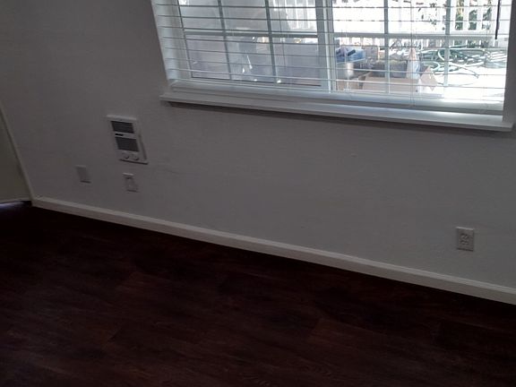 4th image of 24445 Leona Dr #3