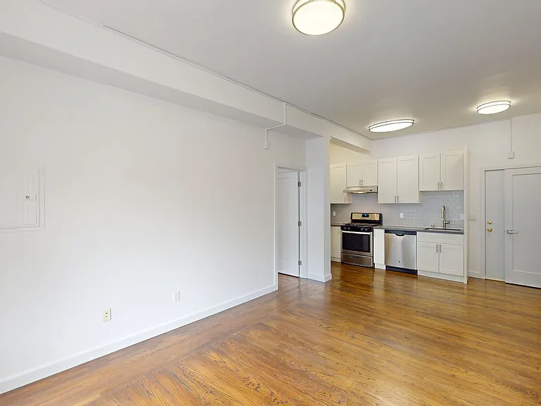 980 Bush St #201 — Photo 5