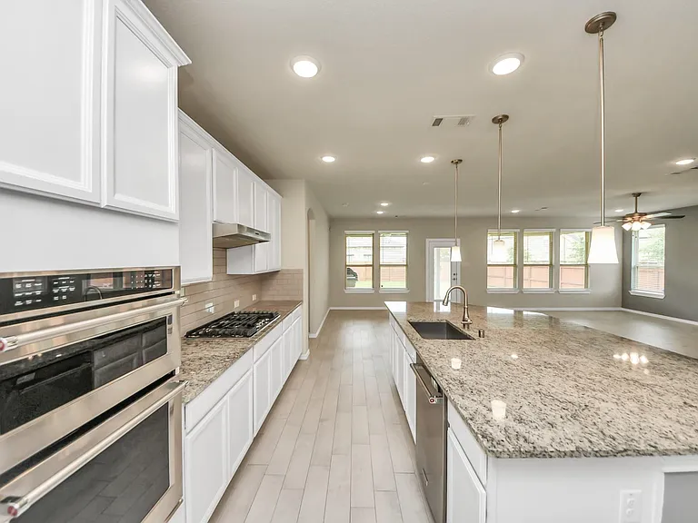 28215 Shorecrest Ln — Photo 14