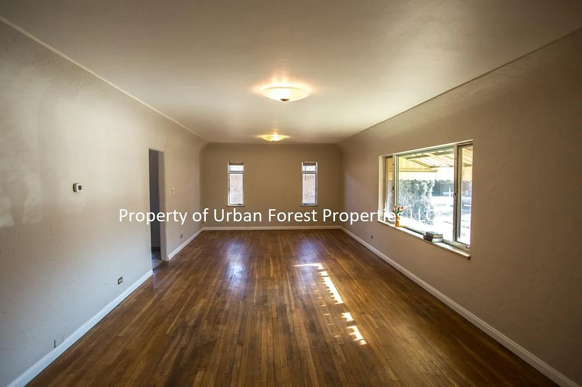 2 bed, 1500 sqft, $2,225 — Photo 2