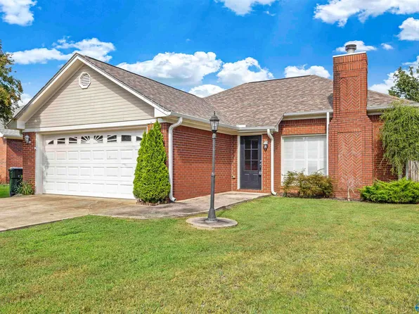3018 Aztec Dr SE, Decatur, AL 35603