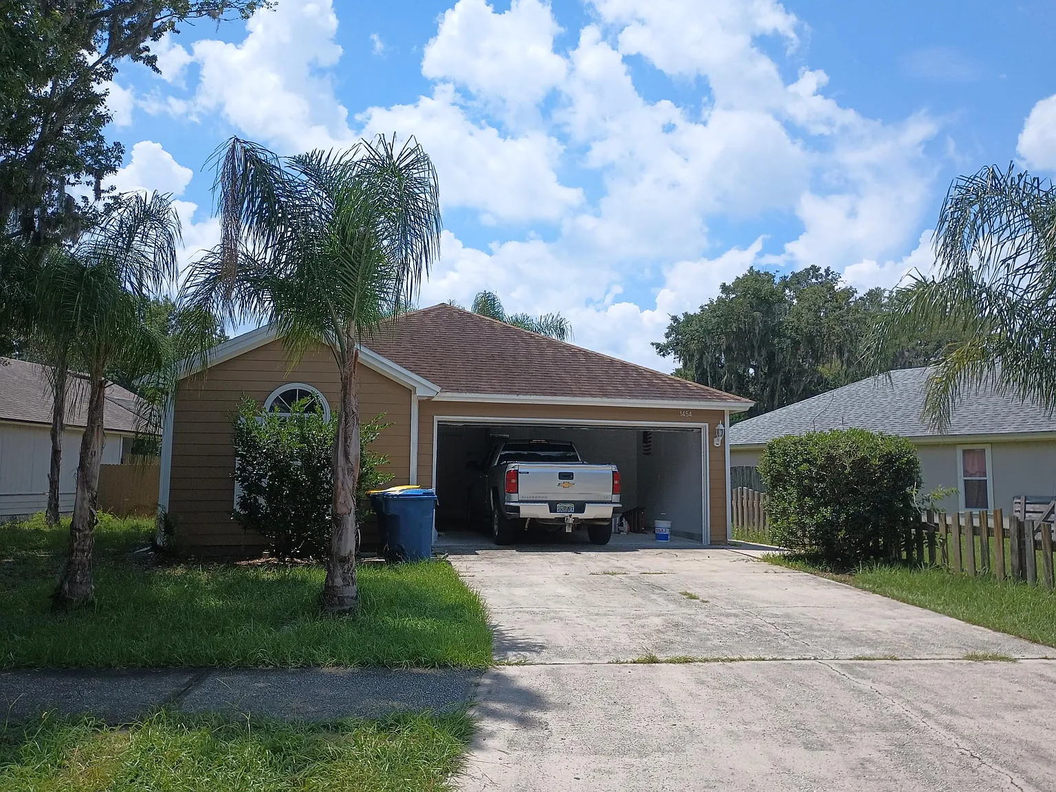 4 bed, 1496 sqft, $2,400 — Photo 3