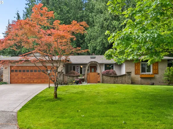 23730 NE Shamrock Dr, Wood Village, OR 97060