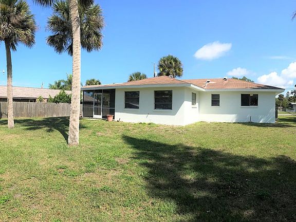2nd image of 703 Coquina Ct