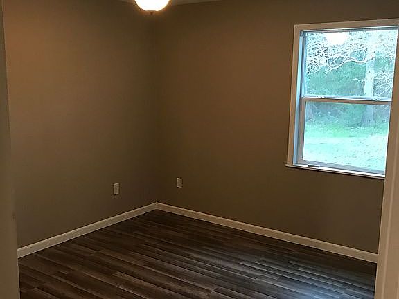 5th image of 8112 Stonehaven Dr