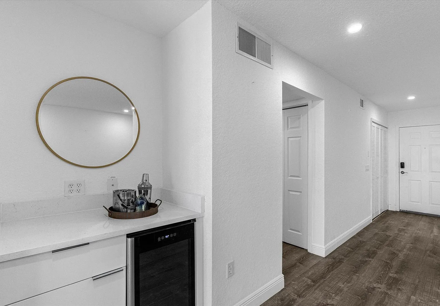14036 Fairway Island Dr — Photo 3