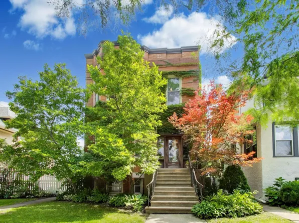 534 S East Ave, Oak Park, IL 60304