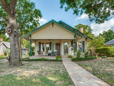 1107 E Marvin Ave, Waxahachie, TX, 75165