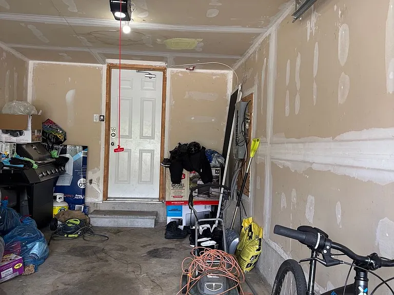 3 Vanhorne Close — Photo 25