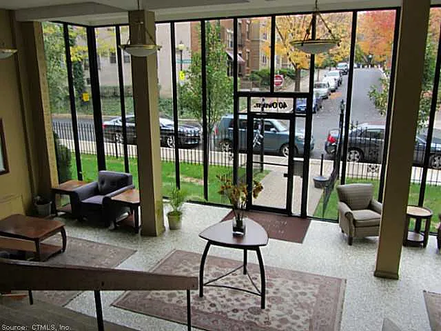 40 Owen St #AB — Photo 17