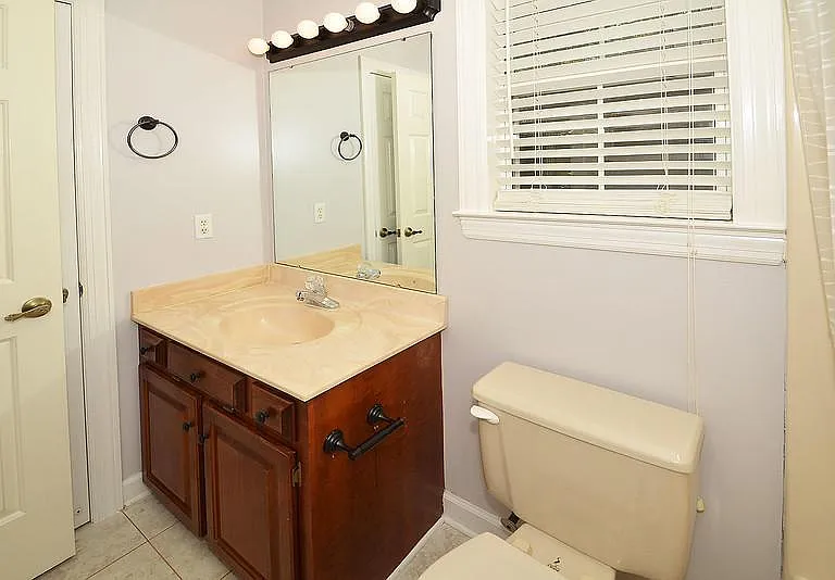 8102 Mee Mee Rd — Photo 25