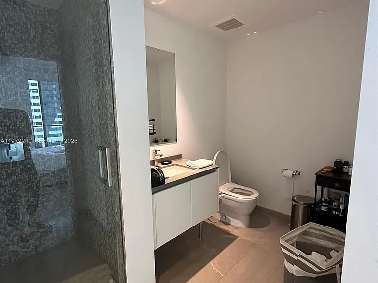 88 SW 7th St #810 — Photo 6
