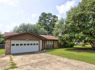 506 Mimosa Dr, Texarkana, AR 71854