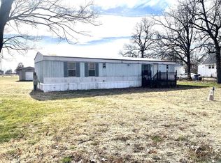 724 W Main Ave, Bernie, MO 63822
