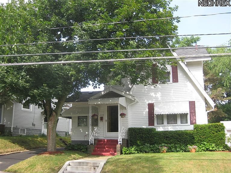 1st image of 2380 Pelton Ave