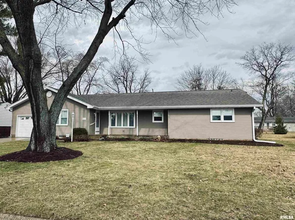 811 W Broadmoor St, Peoria, IL 61614