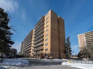 100 Dundalk Dr #516, Toronto, ON M1P 4V2