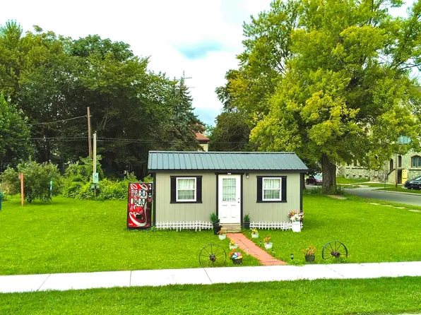 602 S Boots St, Marion, IN 46952