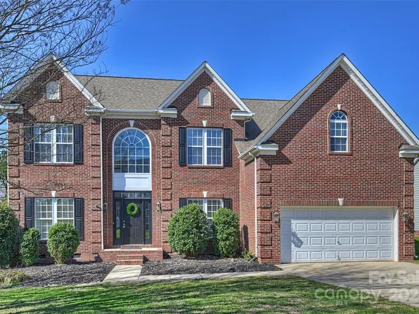 816 Circle Trace Rd, Monroe, NC 28110