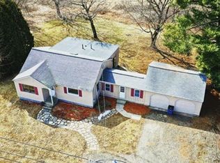 679 Amherst Rd, Sunderland, MA 01375