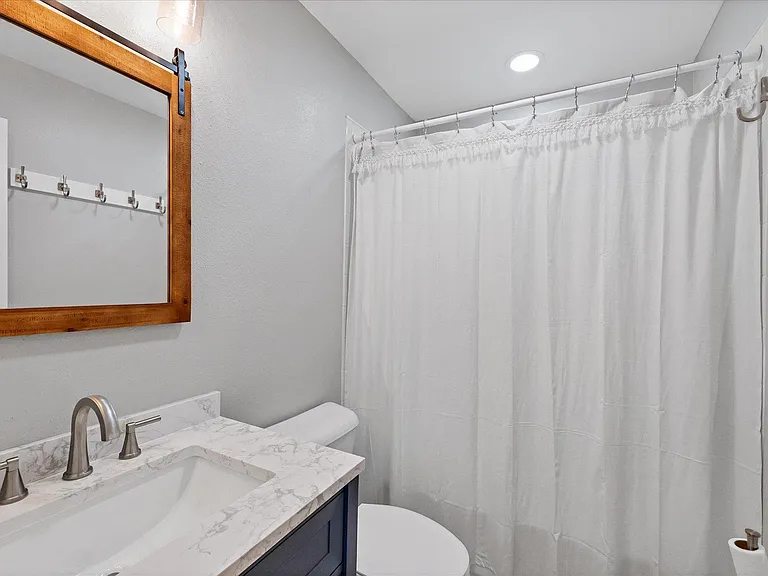 201 Airport Ave E #722 — Photo 25