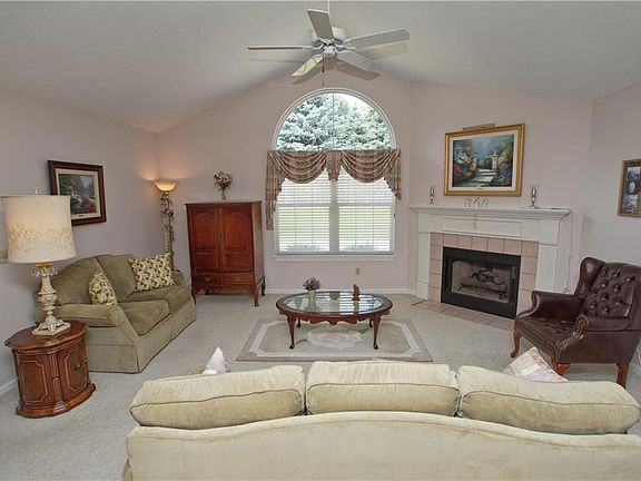 4th image of 7580 Monterey Bay Dr Unit 6