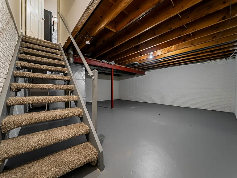 River Run Apartments — Photo 30