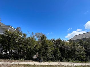 709 Federal Rd, Southport, NC 28461